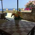 Aigaio View & Lejlighedshotel 3*