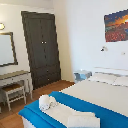 Lejlighedshotel Aigaio View & 3*