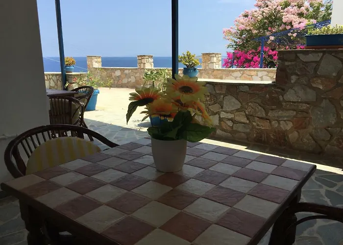 Aigaio View & מלון דירות 3*